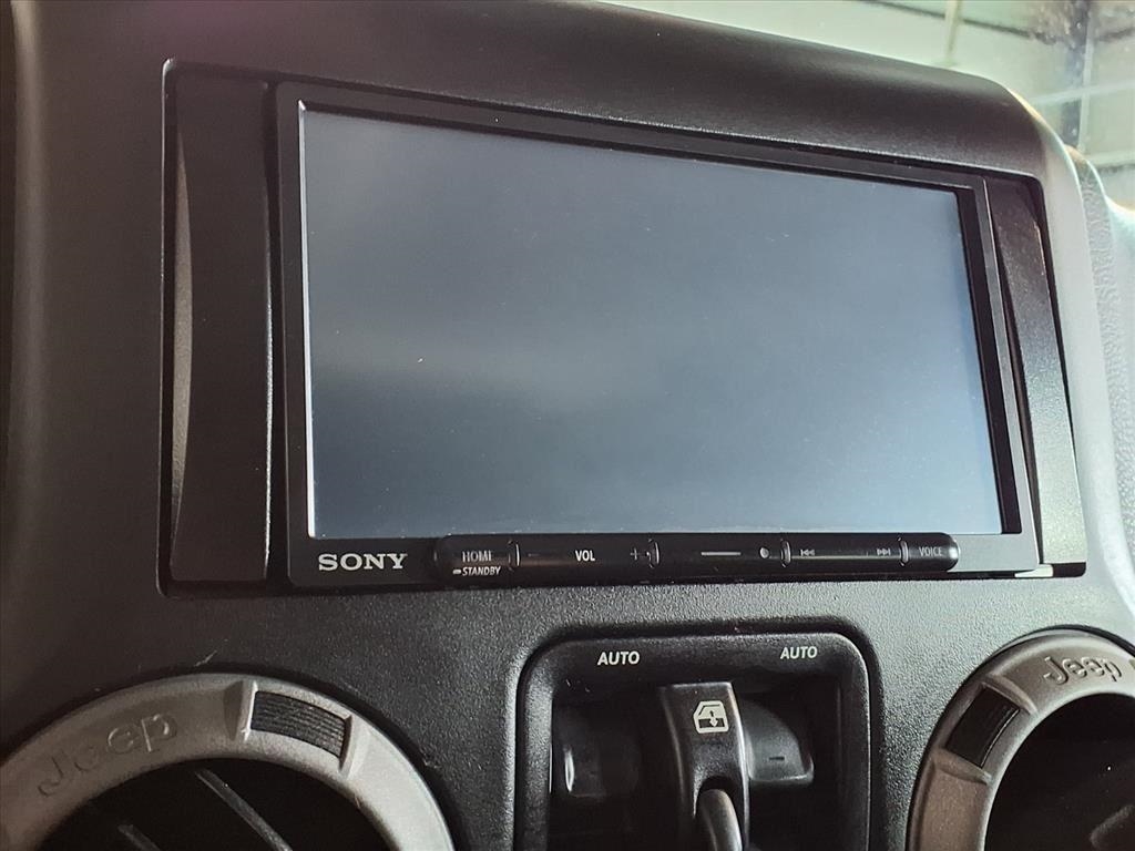 Jeep Wrangler Unlimited 4WD 4dr Sport 2016