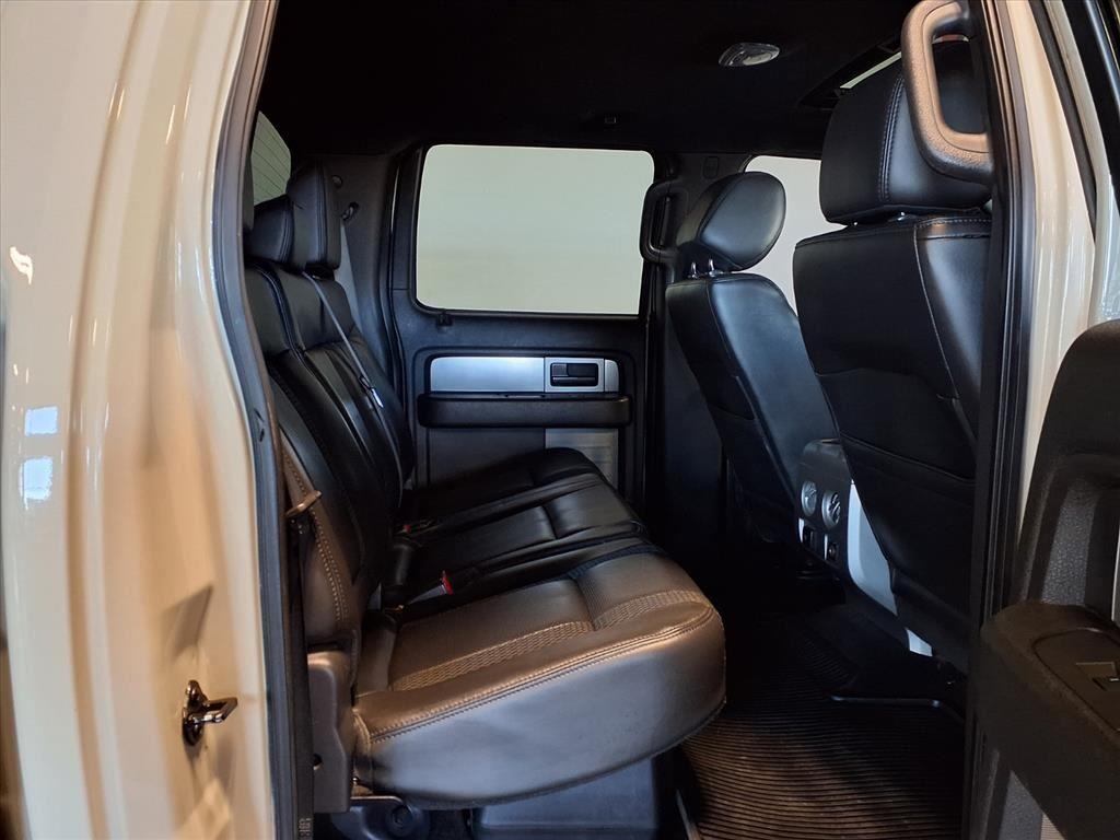 Ford F-150 4WD SuperCrew 145" SVT Raptor 2014