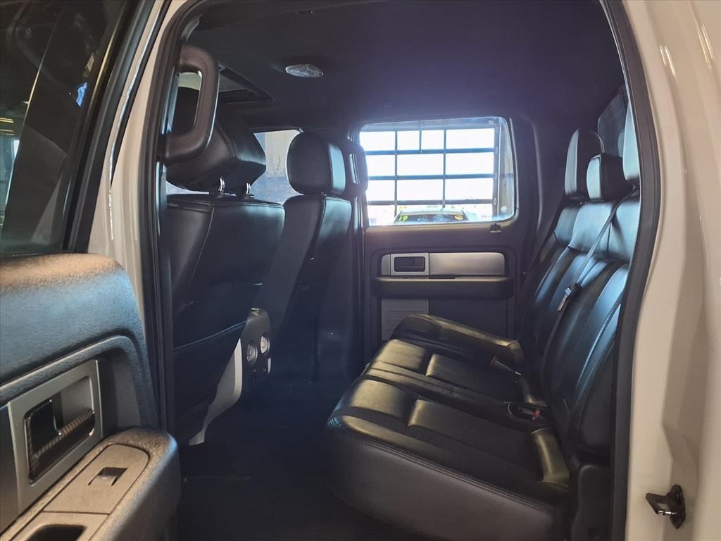 Ford F-150 4WD SuperCrew 145" SVT Raptor 2014