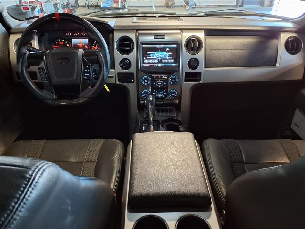 Ford F-150 4WD SuperCrew 145" SVT Raptor 2014