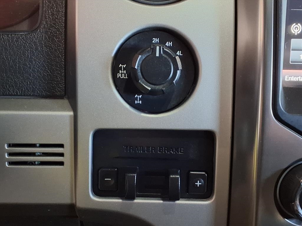 Ford F-150 4WD SuperCrew 145" SVT Raptor 2014