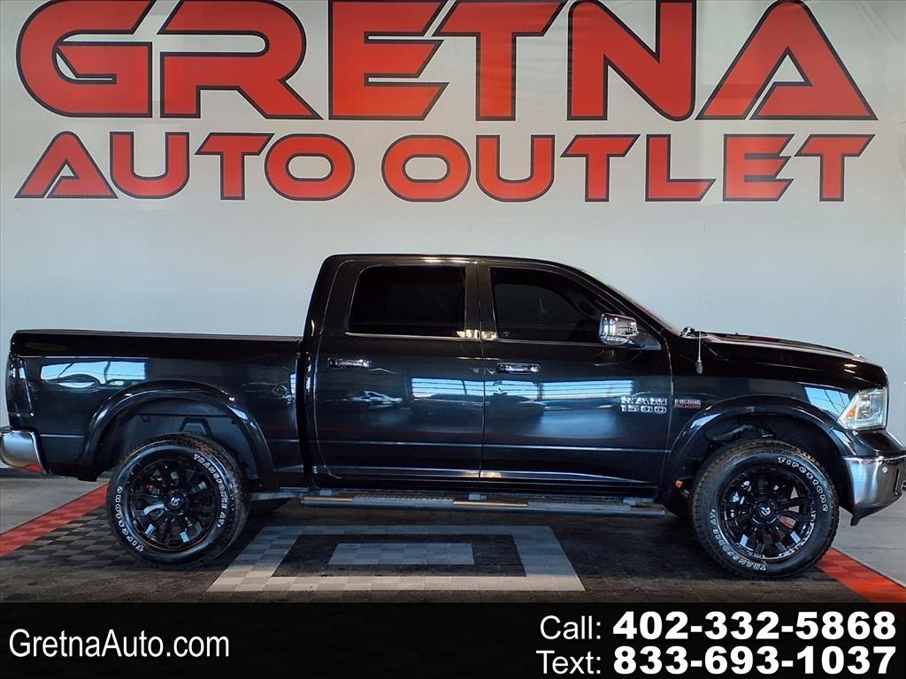 RAM 1500 Laramie 4x4 Crew Cab 5'7" Box 2017