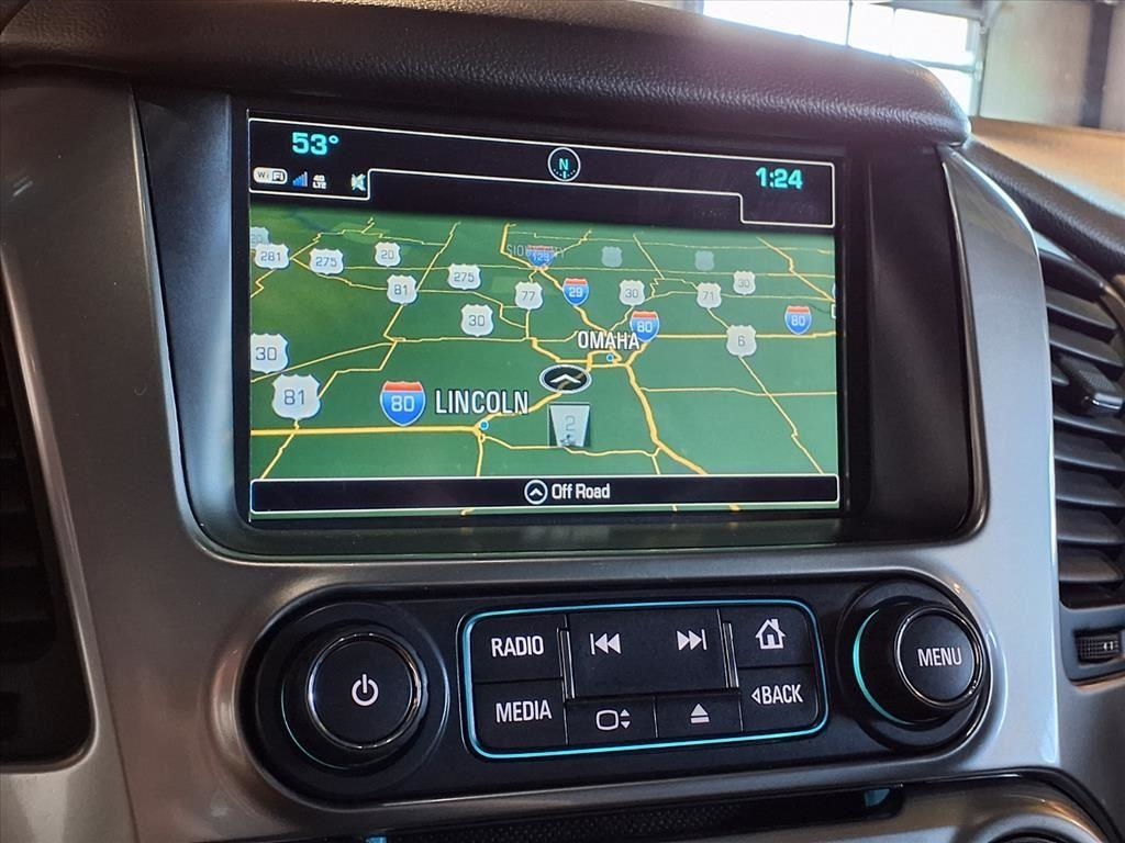 Chevrolet Suburban 4WD 4dr 1500 LT 2019