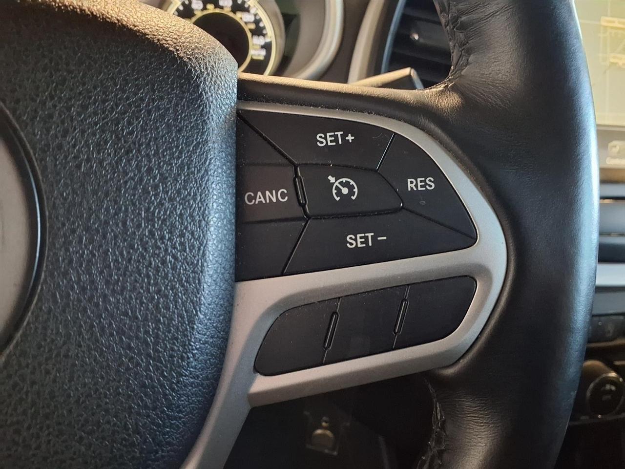 Jeep Cherokee Trailhawk 4x4 *Ltd Avail* 2017