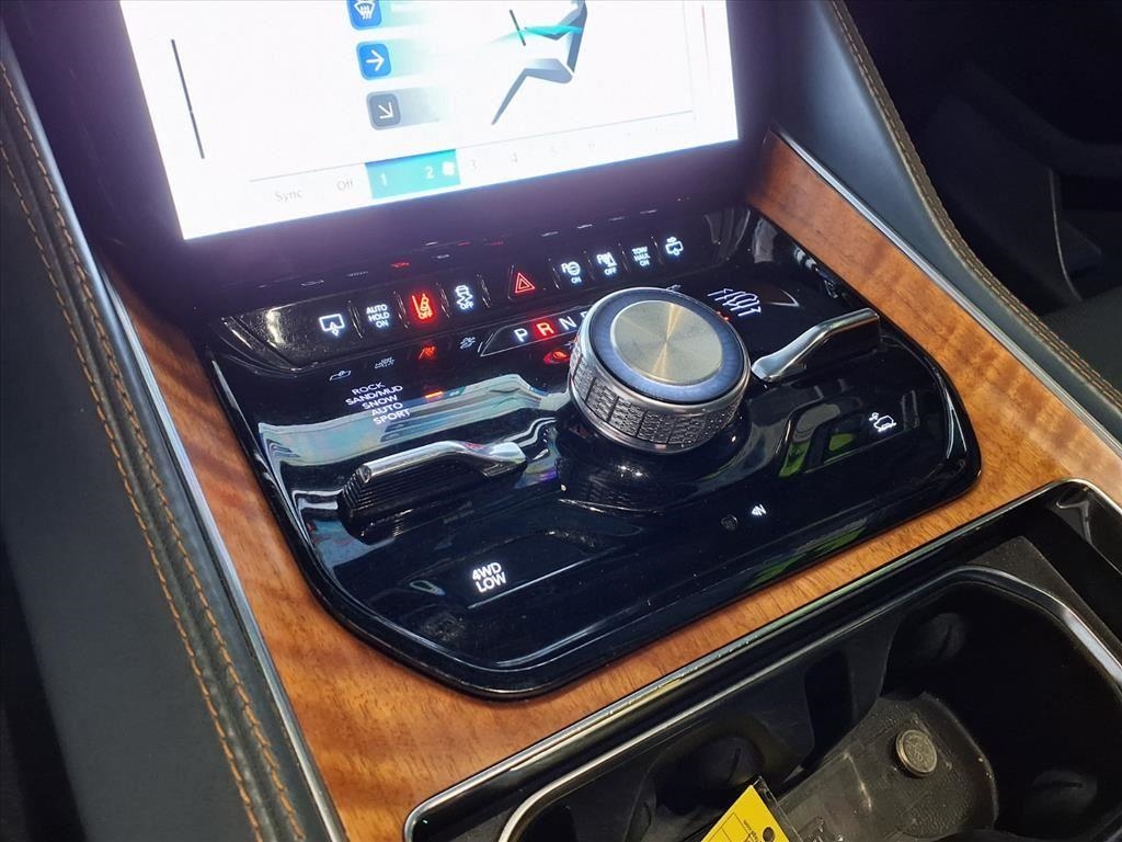 Jeep Grand Wagoneer Series II 4x4 2022