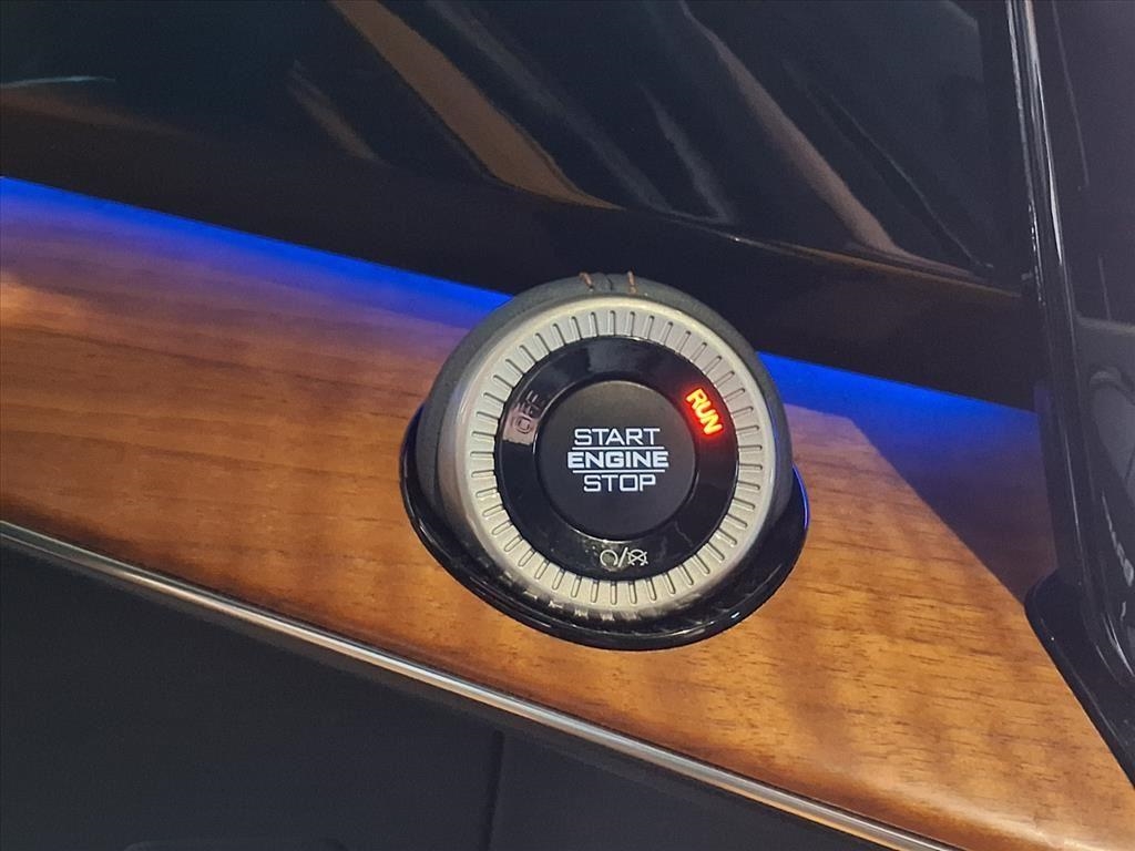 Jeep Grand Wagoneer Series II 4x4 2022