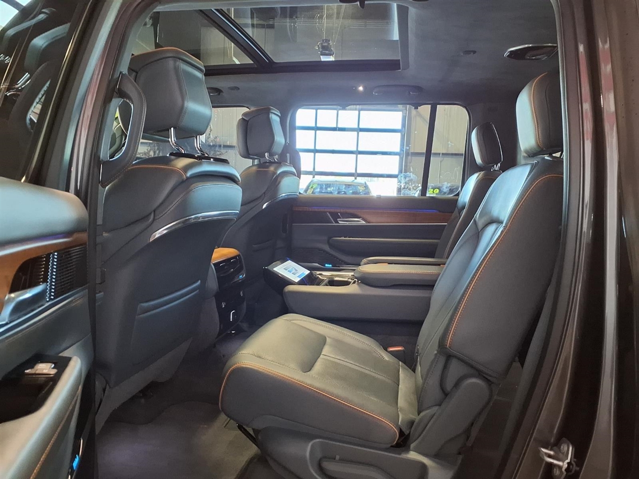 Jeep Grand Wagoneer Series II 4x4 2022