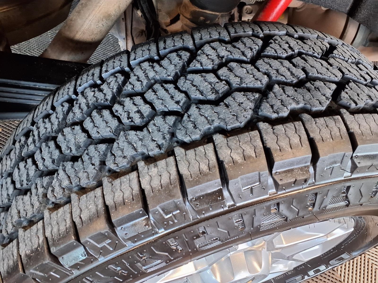 Chevrolet Silverado 2500HD 4WD Crew Cab 159" LT 2023