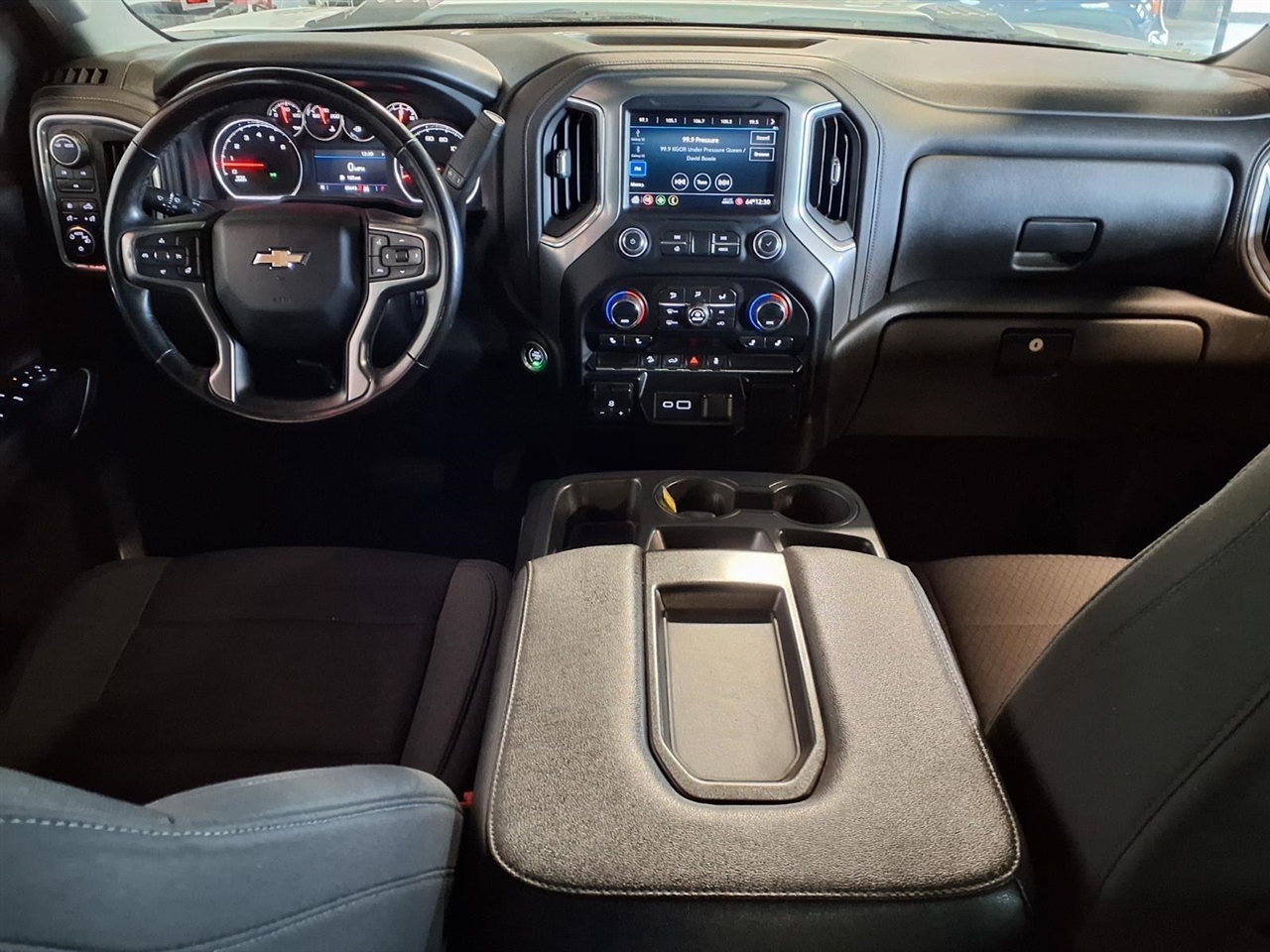 Chevrolet Silverado 2500HD 4WD Crew Cab 159" LT 2023