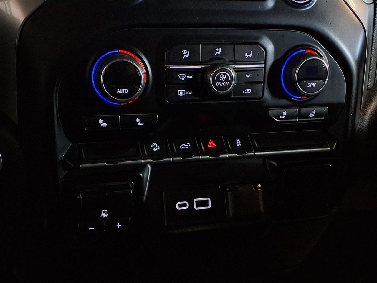 Chevrolet Silverado 2500HD 4WD Crew Cab 159" LT 2023