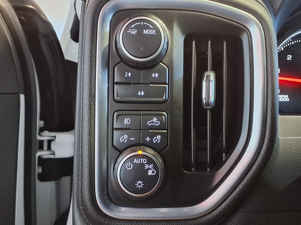 Chevrolet Silverado 2500HD 4WD Crew Cab 159" LT 2023