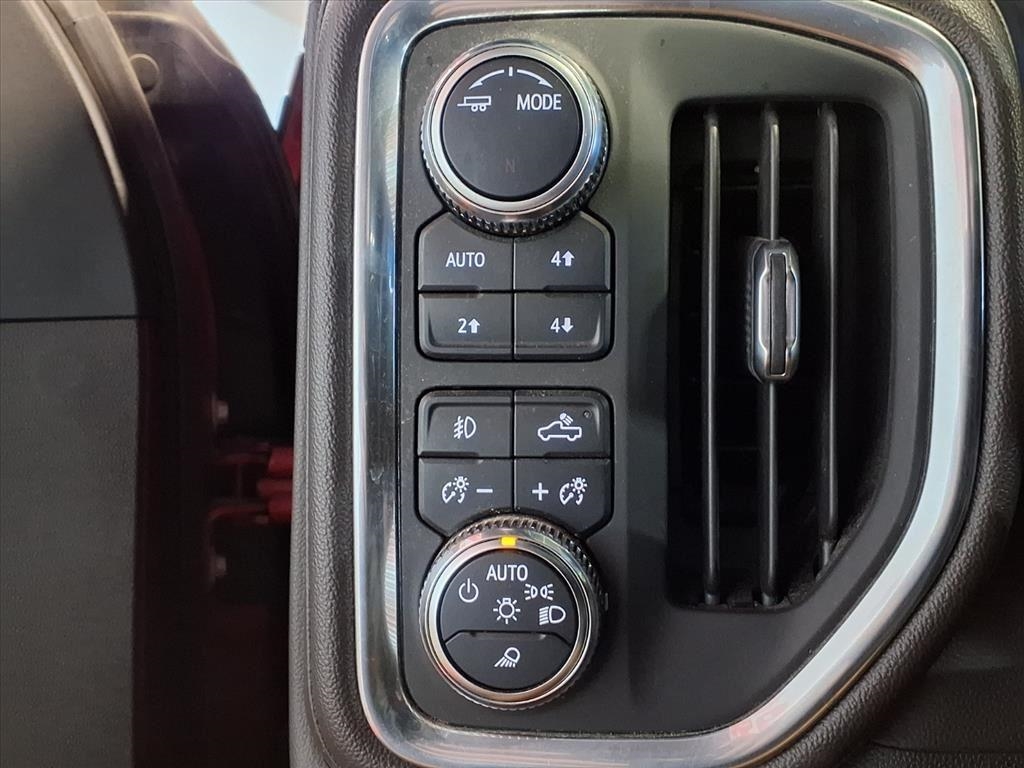 GMC Sierra 2500HD 4WD Crew Cab 159" Denali 2022