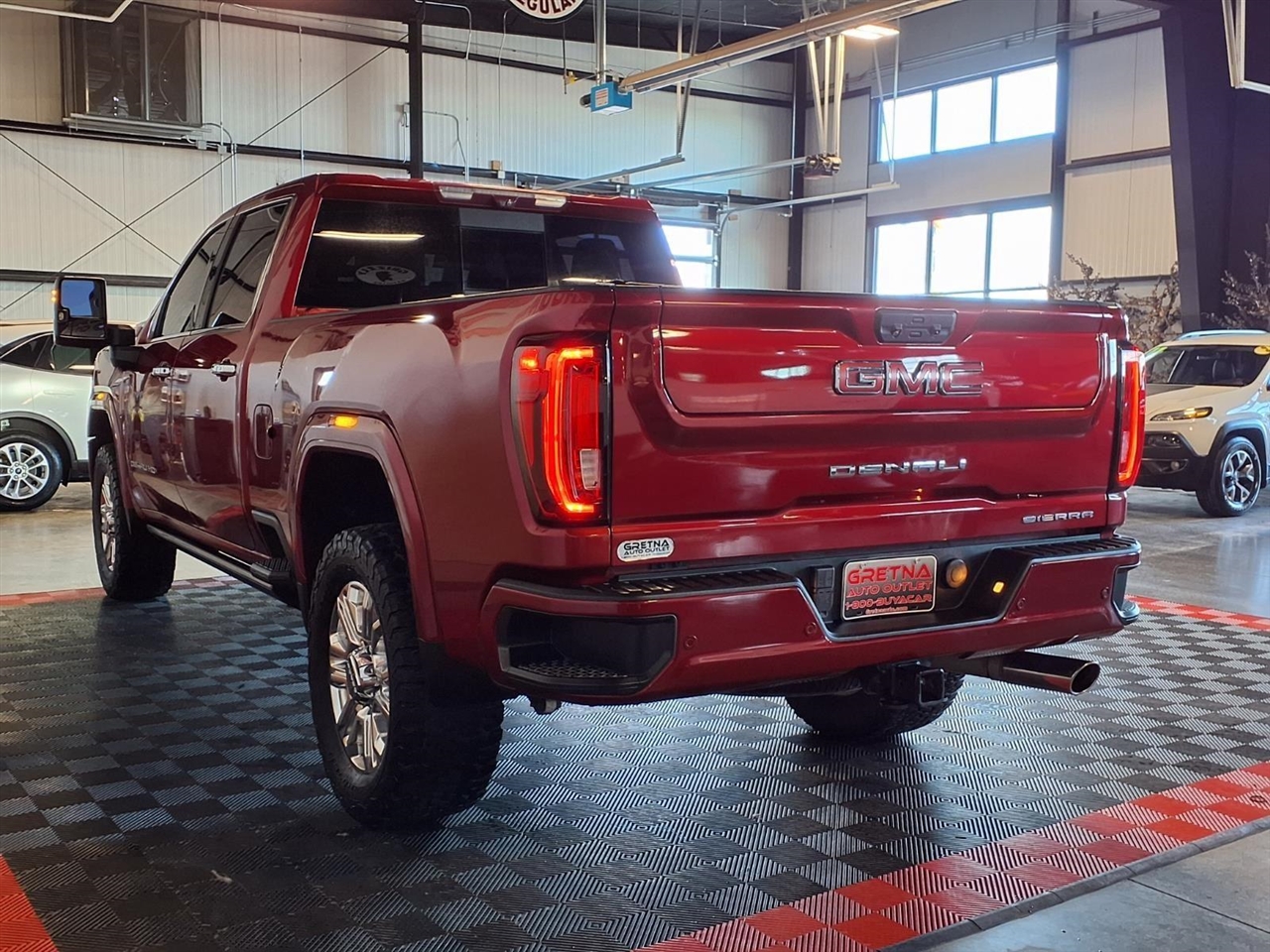 GMC Sierra 2500HD 4WD Crew Cab 159" Denali 2022