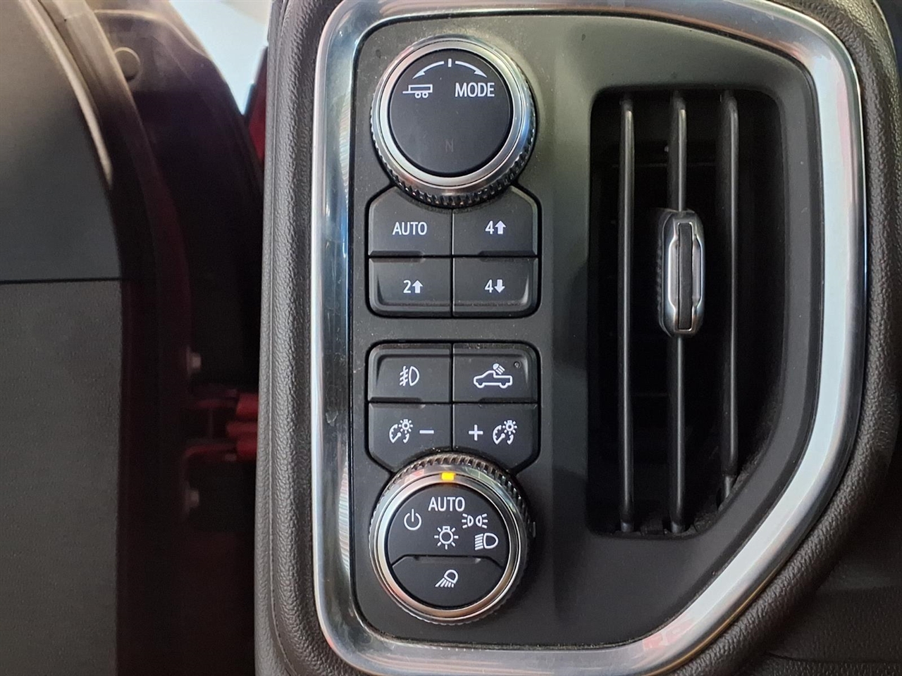 GMC Sierra 2500HD 4WD Crew Cab 159" Denali 2022