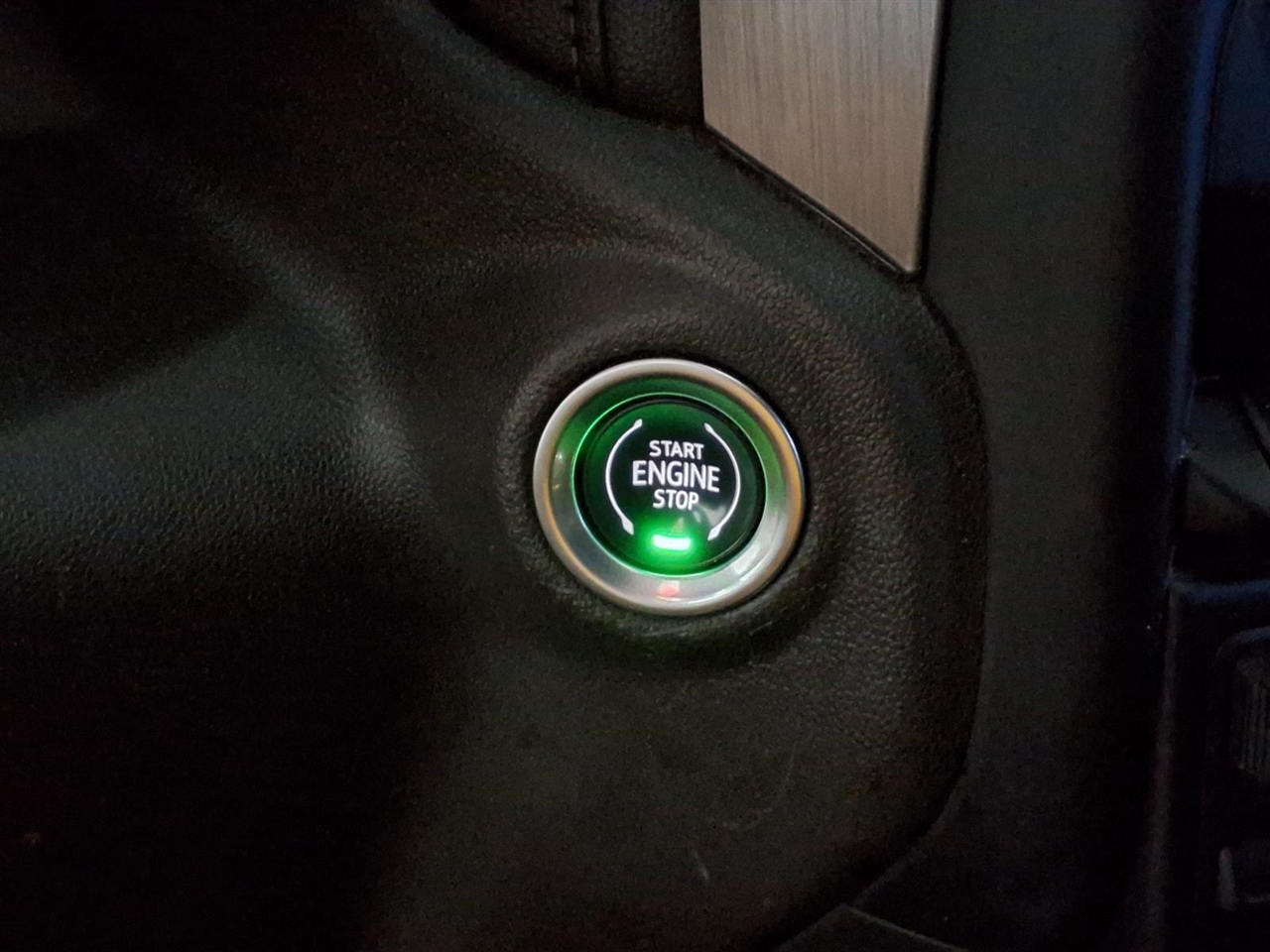 GMC Sierra 2500HD 4WD Crew Cab 159" Denali 2022