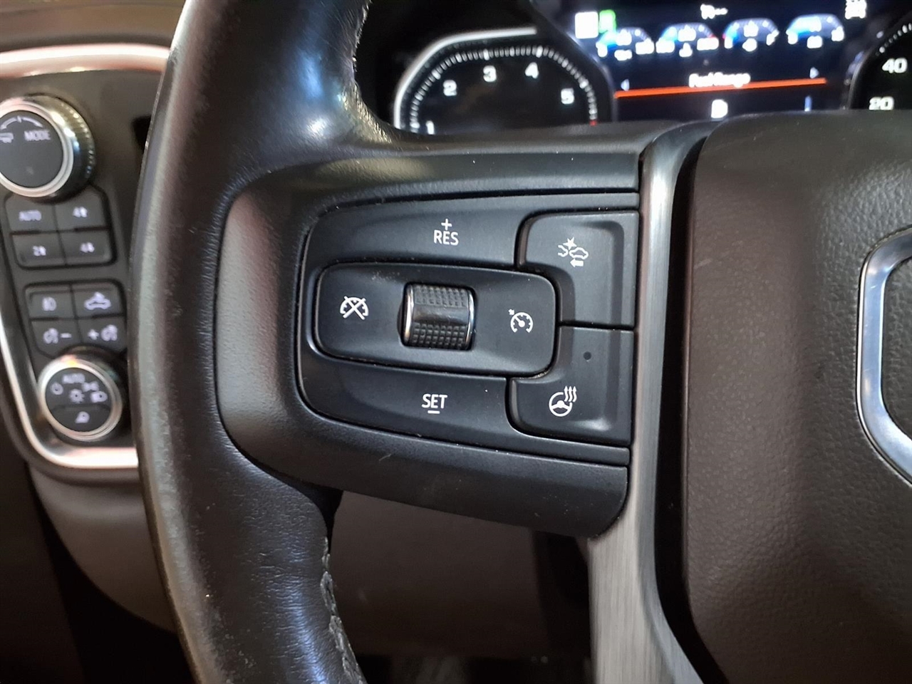 GMC Sierra 2500HD 4WD Crew Cab 159" Denali 2022