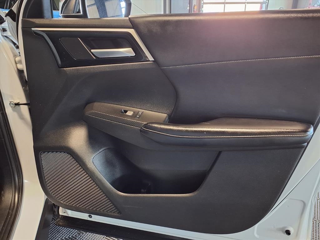 Mitsubishi Outlander SE Launch Edition S-AWC 2022