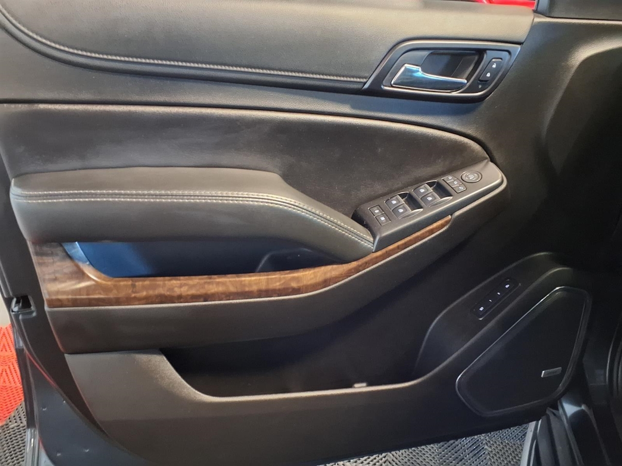 Chevrolet Tahoe 4WD 4dr LT 2020