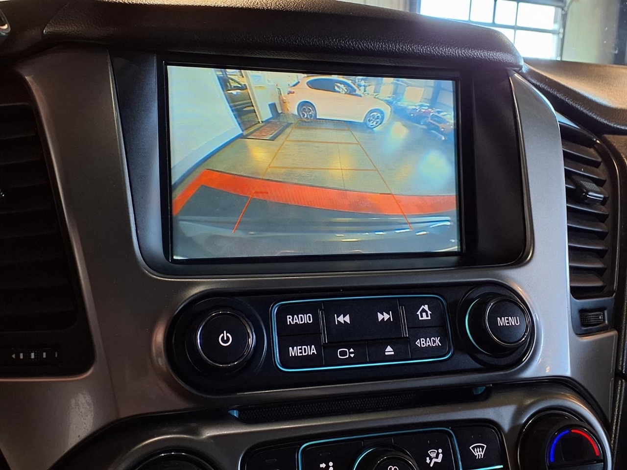 Chevrolet Tahoe 4WD 4dr LT 2020