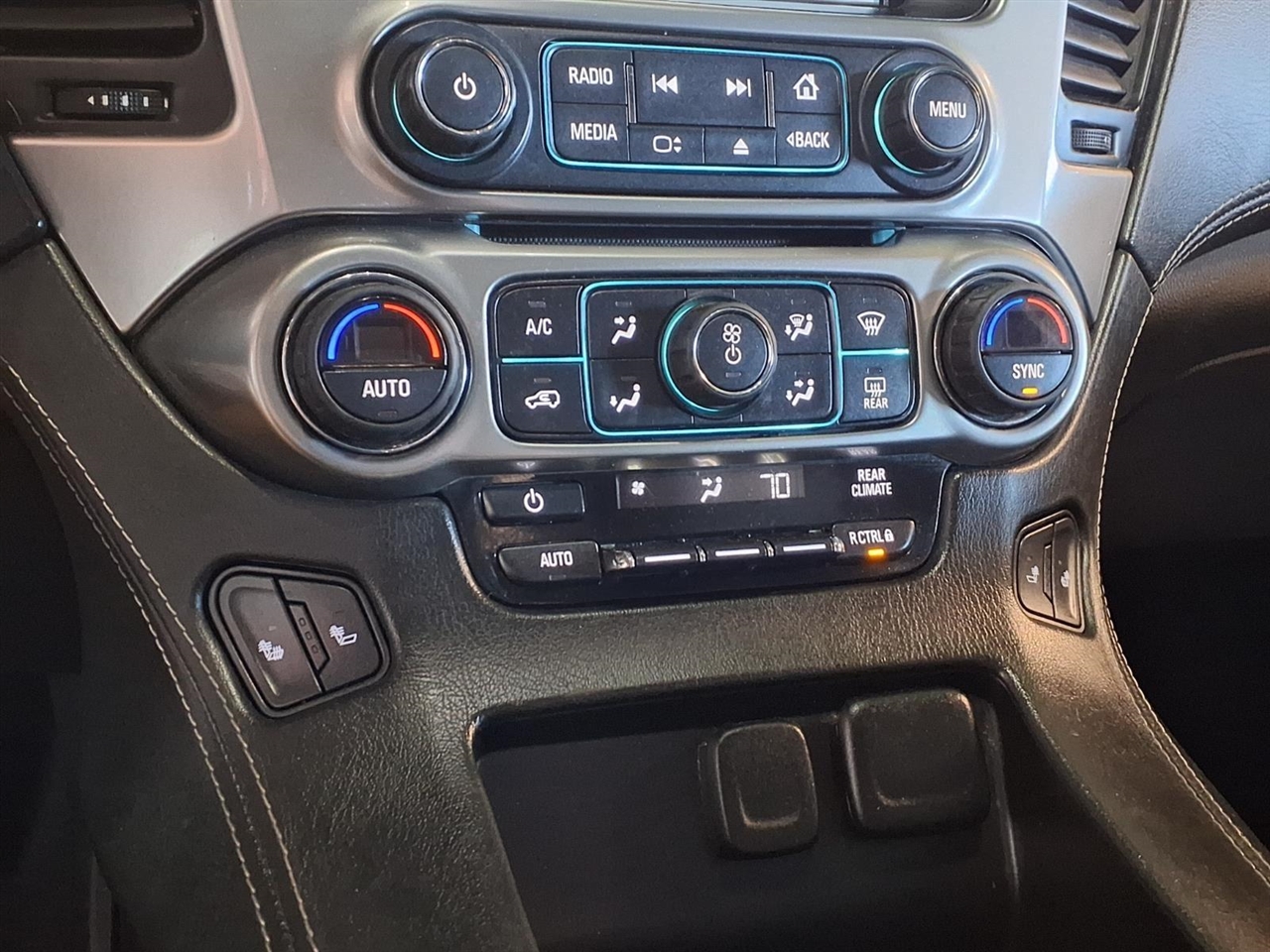 Chevrolet Tahoe 4WD 4dr LT 2020