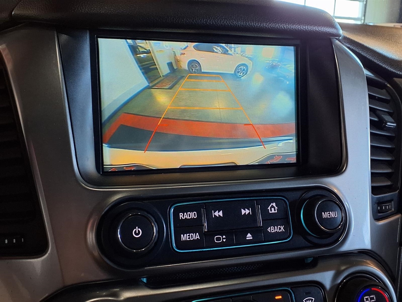 Chevrolet Tahoe 4WD 4dr LT 2017