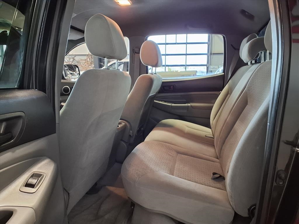 Toyota Tacoma 4WD Double 128 V6 MT (Natl) 2007