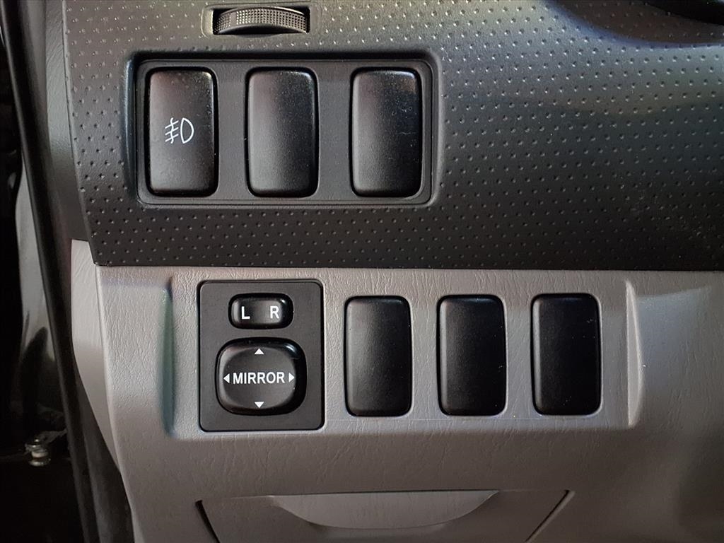 Toyota Tacoma 4WD Double 128 V6 MT (Natl) 2007