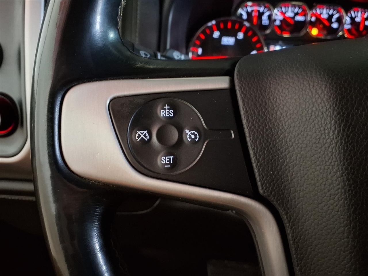 GMC Sierra 2500HD 4WD Crew Cab 153.7" SLE 2016