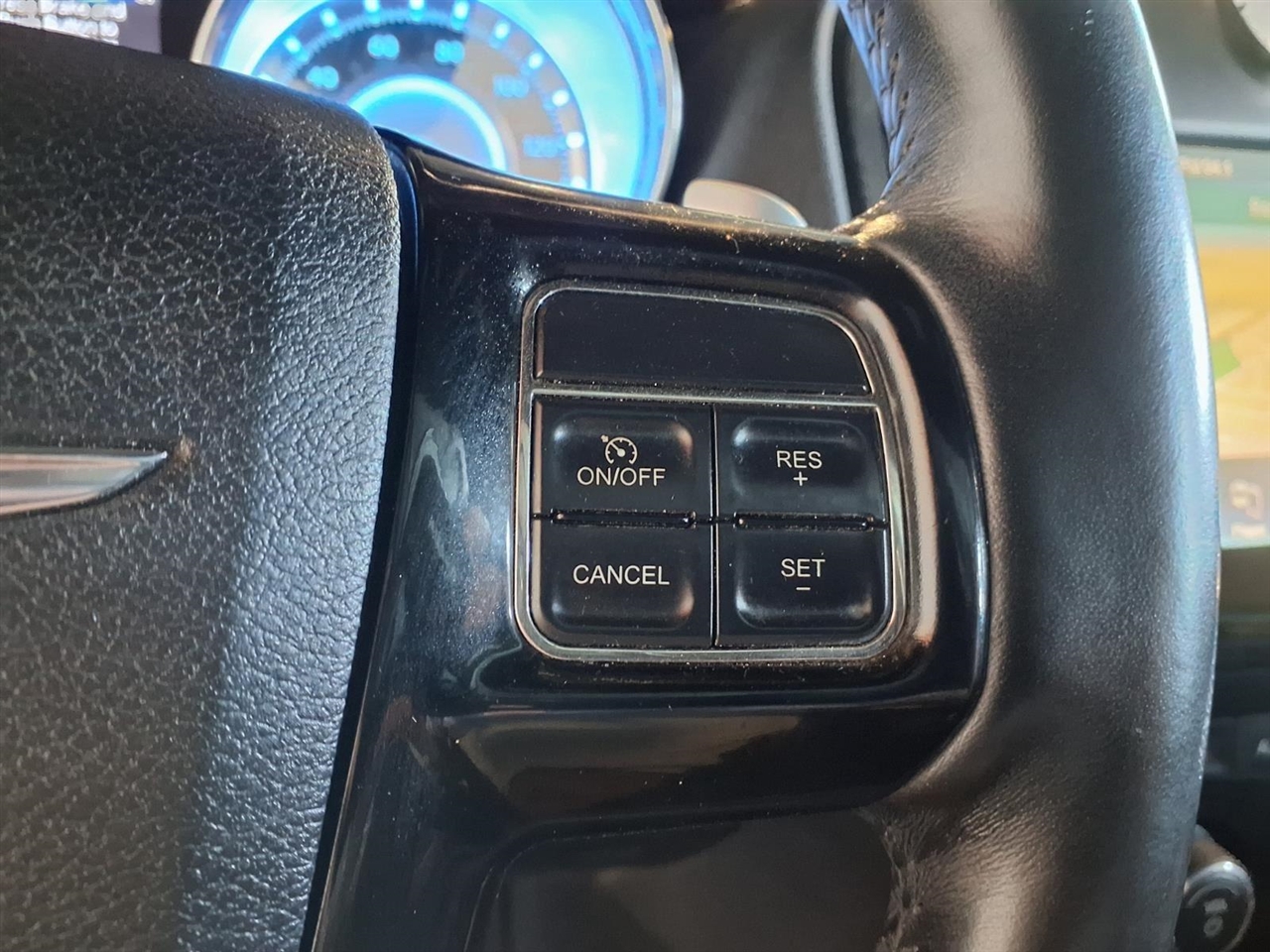 Chrysler 300 4dr Sdn 300S RWD 2013