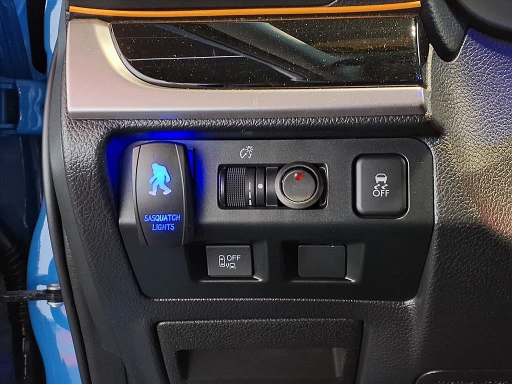 Subaru Crosstrek 5dr CVT 2.0i Limited 2016