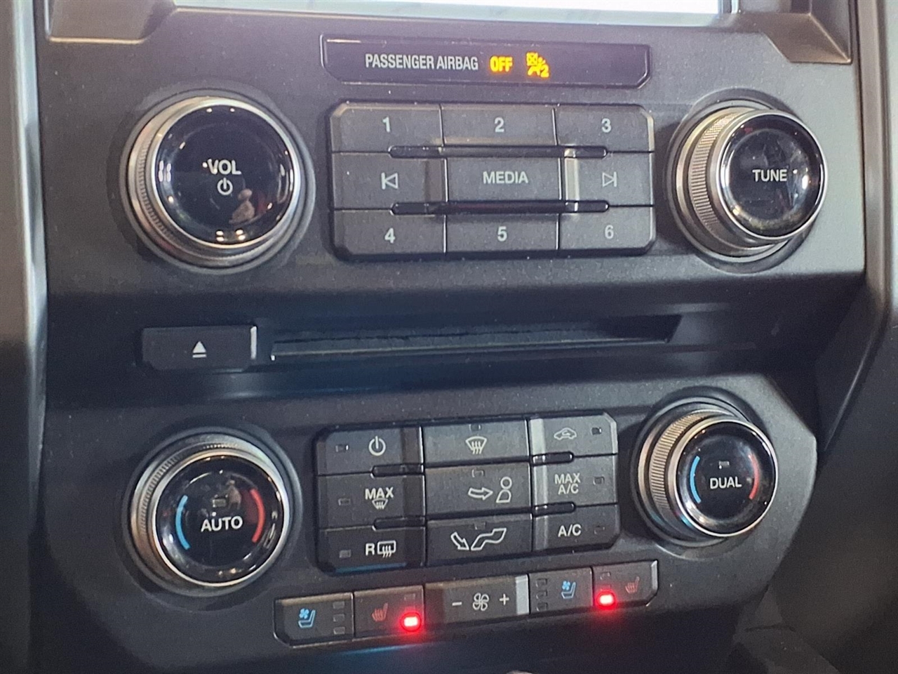 Ford F-150 Lariat 2018