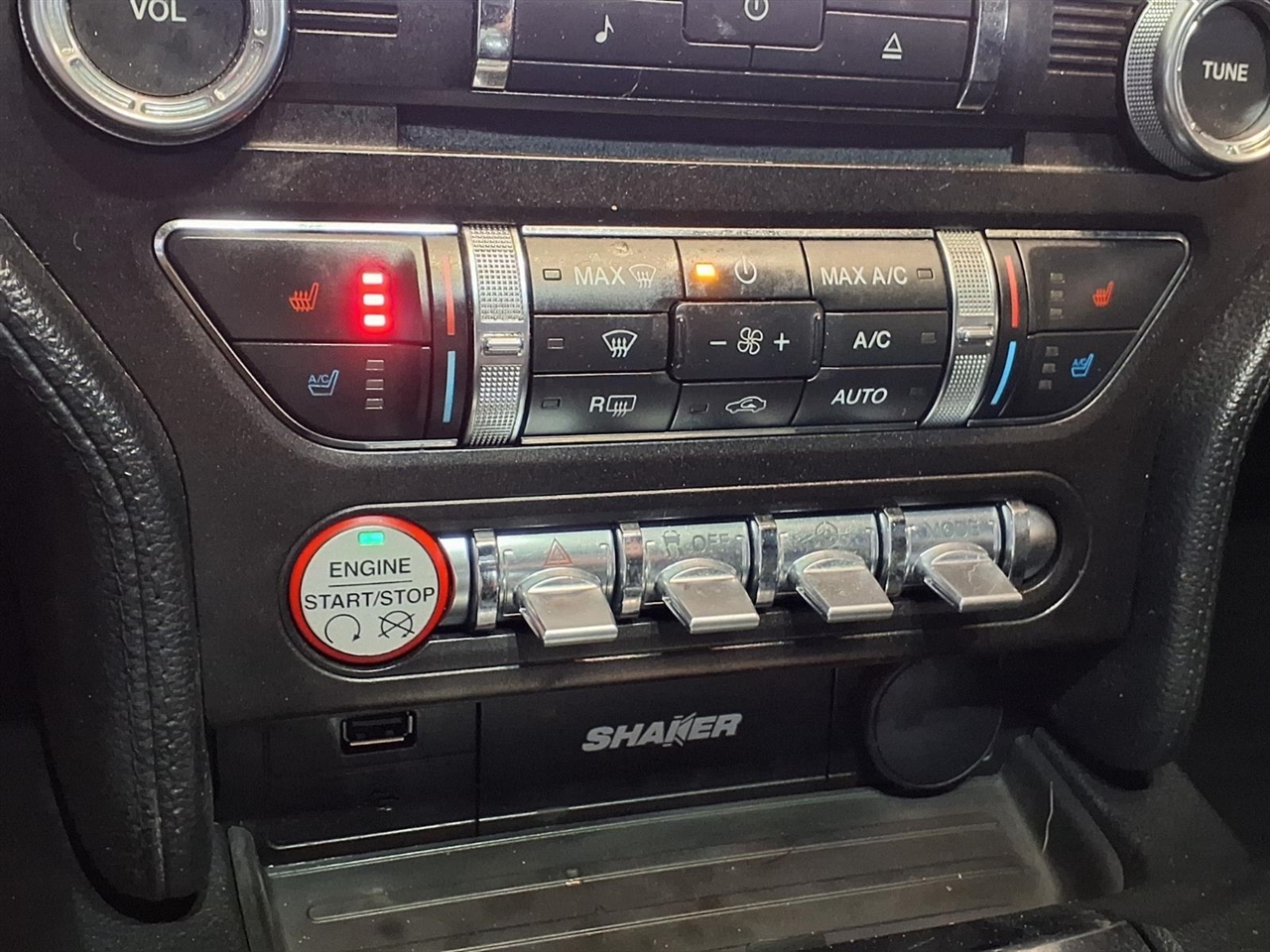 Ford Mustang 2dr Fastback EcoBoost 2016