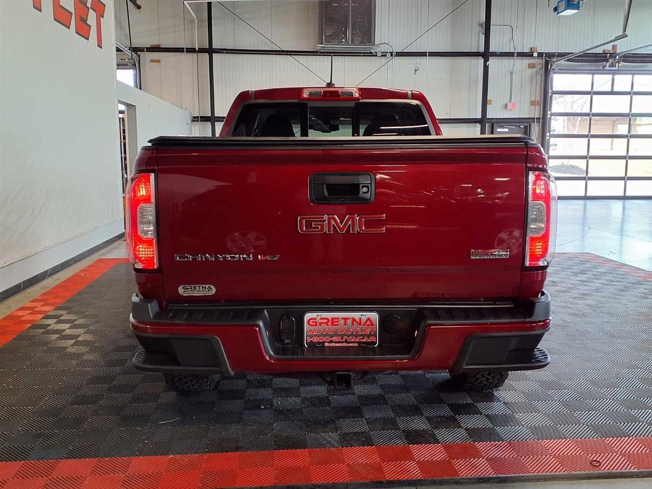 GMC Canyon 4WD Crew Cab 140.5" All Terrain w/Cloth 2018