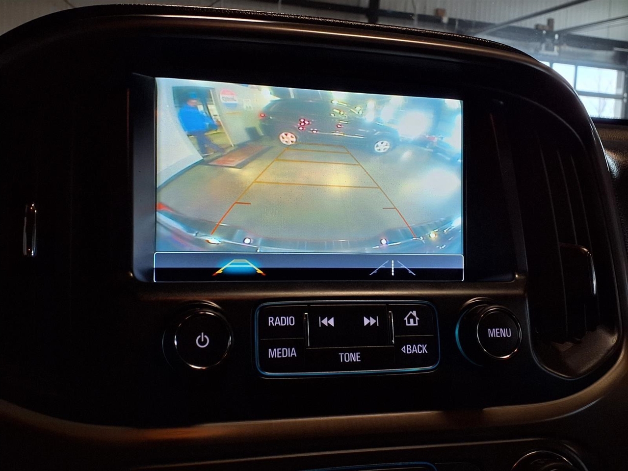 GMC Canyon 4WD Crew Cab 140.5" All Terrain w/Cloth 2018