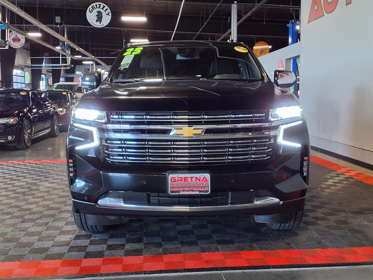 Chevrolet Suburban 4WD 4dr Premier 2023