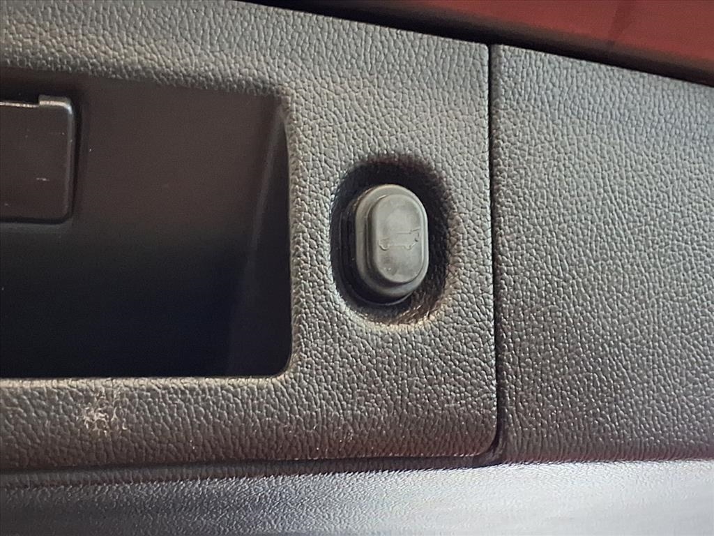 GMC Yukon 4WD 4dr Denali 2015