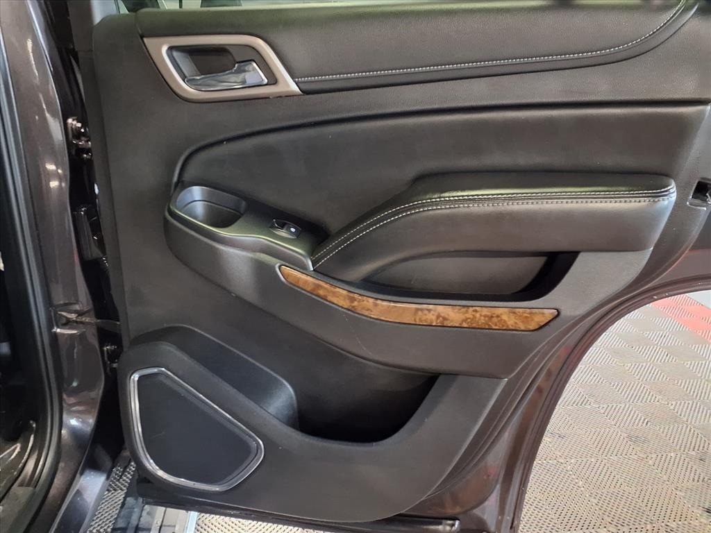 GMC Yukon 4WD 4dr Denali 2015