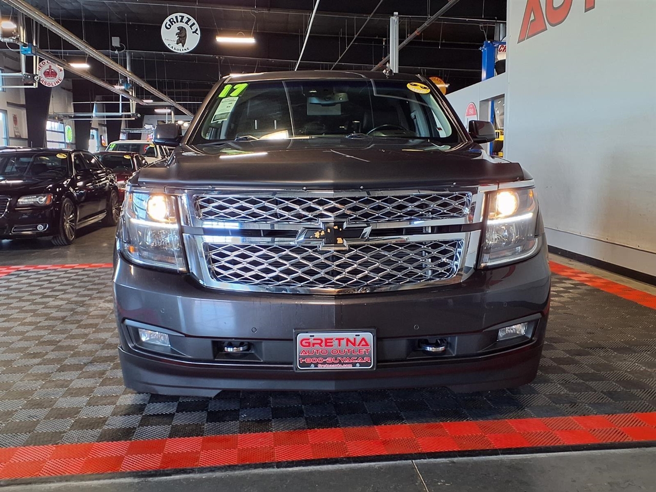Chevrolet Suburban 4WD 4dr 1500 LT 2017