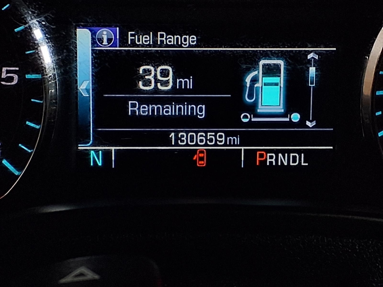 Chevrolet Suburban 4WD 4dr 1500 LT 2017