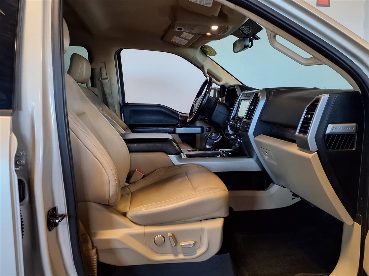 Ford F-150 Lariat 2017