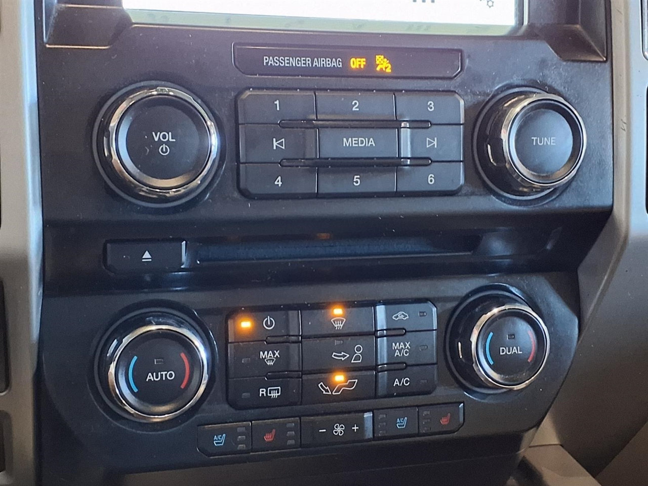 Ford F-150 Lariat 2017