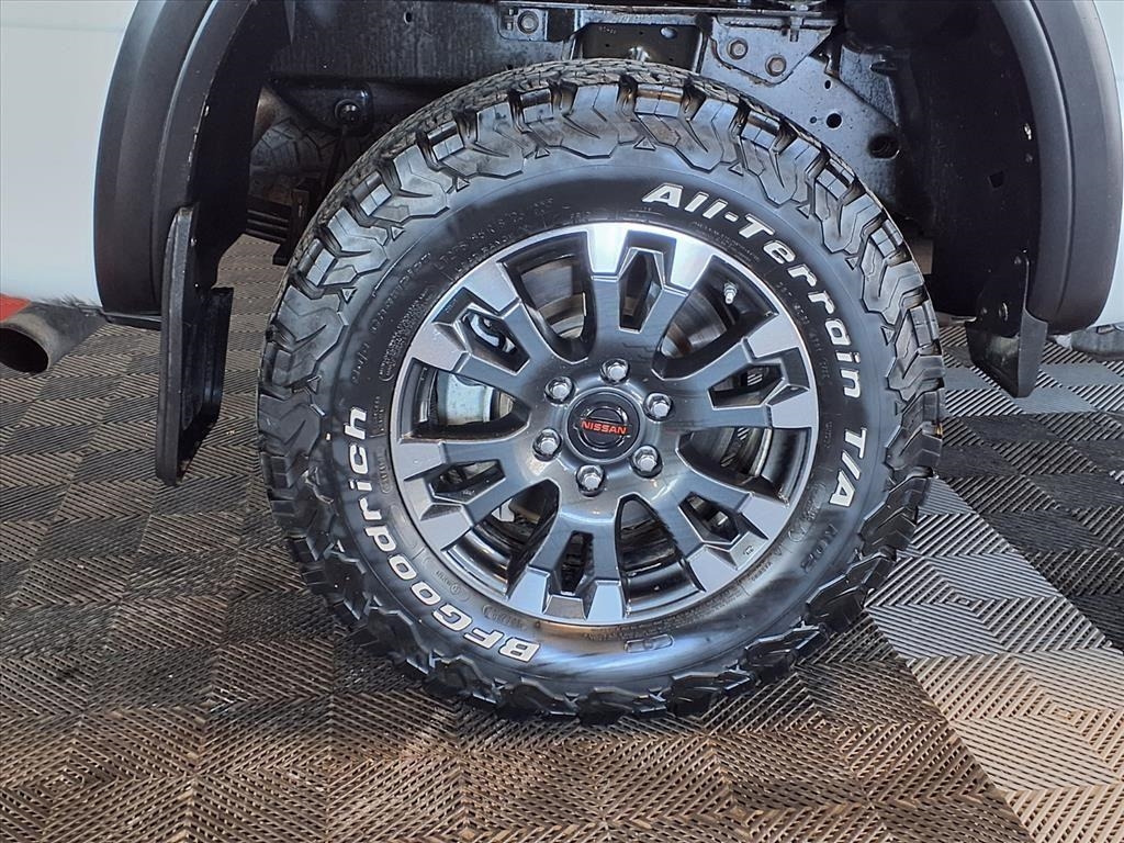 Nissan Titan XD 4x4 Crew Cab PRO-4X 2021