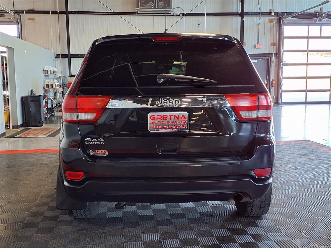 Jeep Grand Cherokee 4WD 4dr Laredo 2013