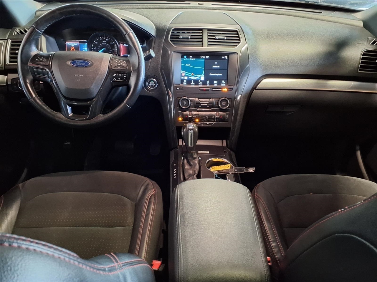 Ford Explorer XLT 4WD 2019