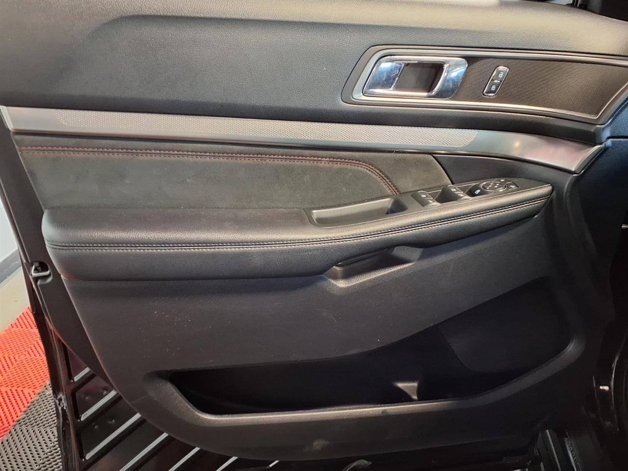 Ford Explorer XLT 4WD 2019