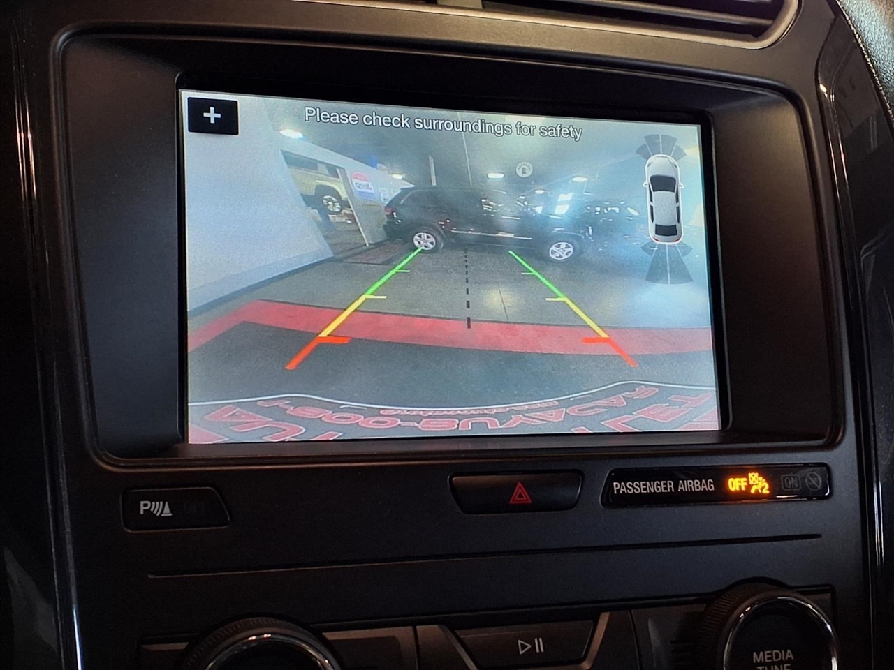 Ford Explorer XLT 4WD 2019