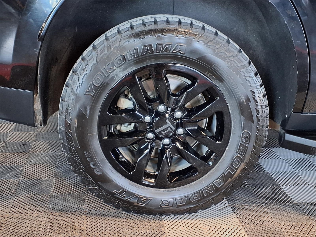 Chevrolet Tahoe 4WD 4dr LT 2021