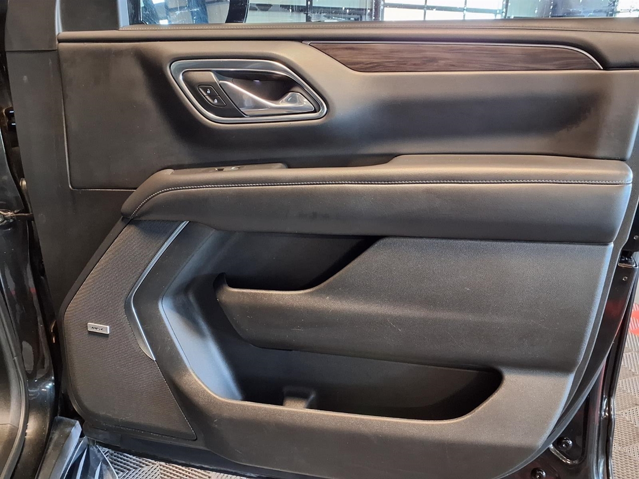 Chevrolet Tahoe 4WD 4dr LT 2021