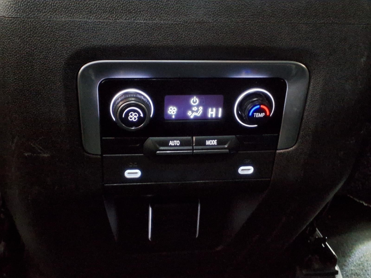 Chevrolet Tahoe 4WD 4dr LT 2021