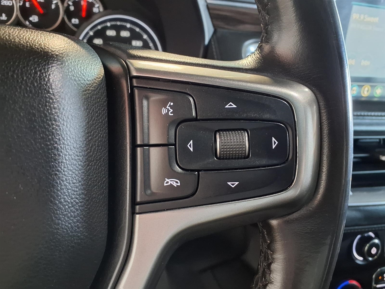 Chevrolet Tahoe 4WD 4dr LT 2021